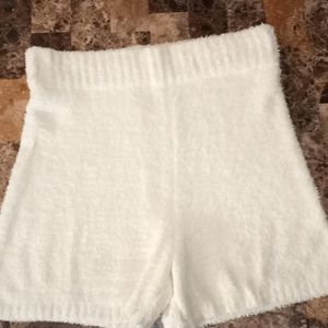 SKIMS BY KIM KARDASHIAN COZY SHORTS!!